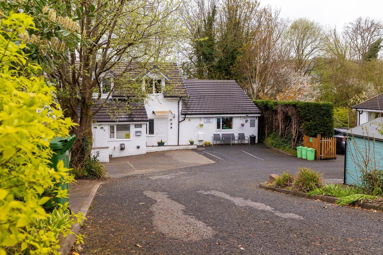 Roger Ground Guest House - With Onsite Car Parking Windermere Exterior foto